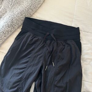 Lululemon Women's Dance Studio Mid-Rise Full Length Joggers